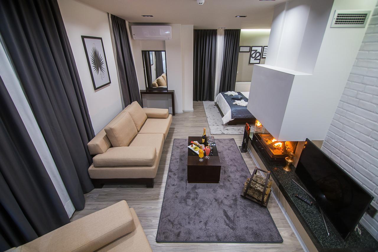 Hotel Regal 科尔察 外观 照片